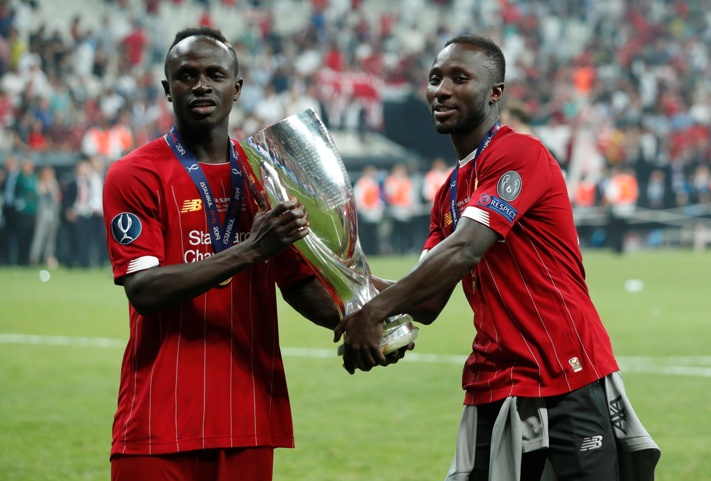 Bild till nyheten Mané backar Naby Keïta